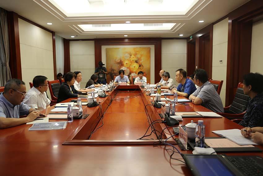 翁铁慧副市长到永信贵宾会217调研上海影戏学院建设事情-永信贵宾会217