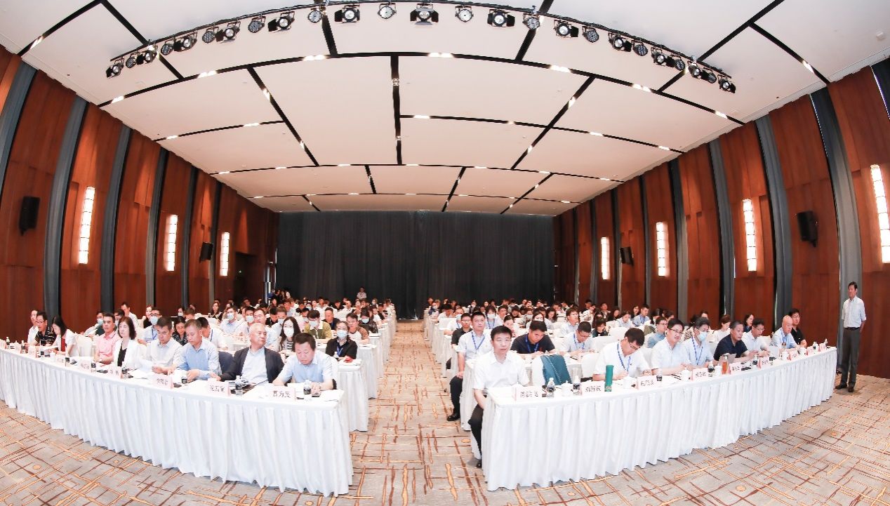 法学院李凤章院长中选中国钢铁工业协会企业执法事务分会第三届会长-永信贵宾会217
