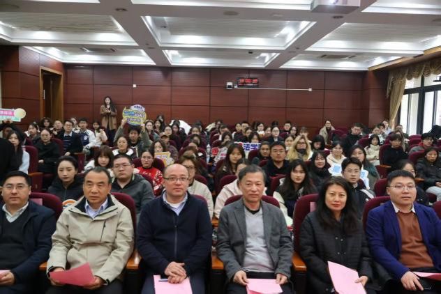 法学院2023-2024学年“优异学生小我私家和整体声誉”表扬会顺遂举行-永信贵宾会217