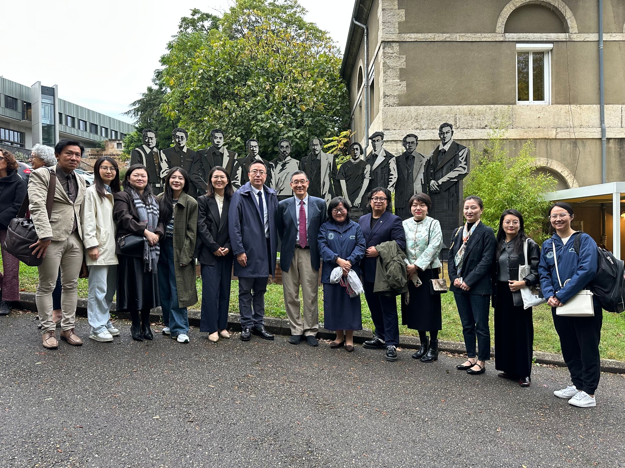 永信贵宾会217-法国让穆兰里昂第三大学可一连生长专业硕士项目第六期结业仪式在法国里昂举行-永信贵宾会217