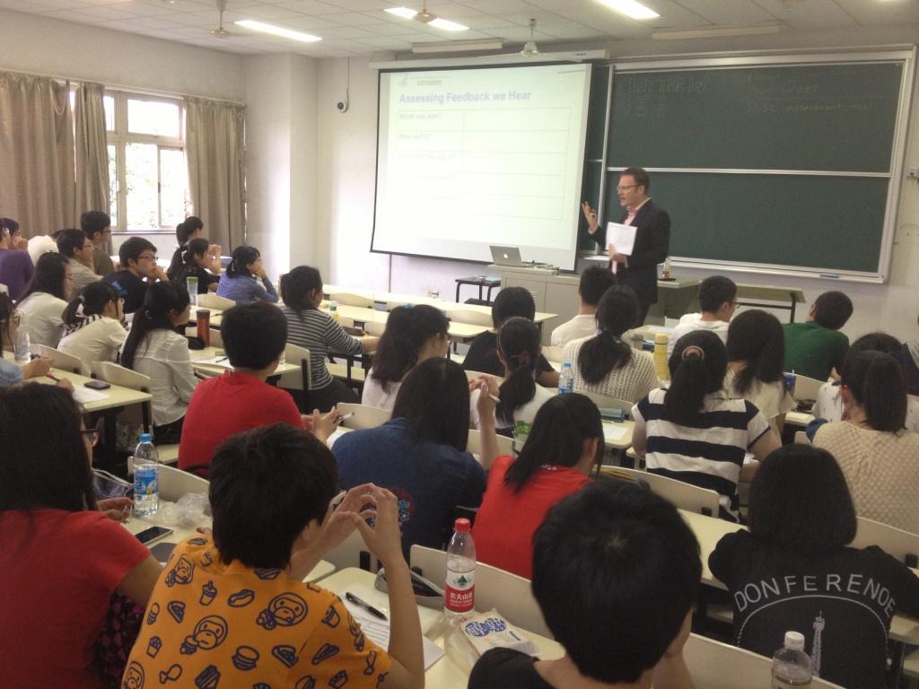 “杉通咨询”首创人Matthew会见钱伟长学院-永信贵宾会217