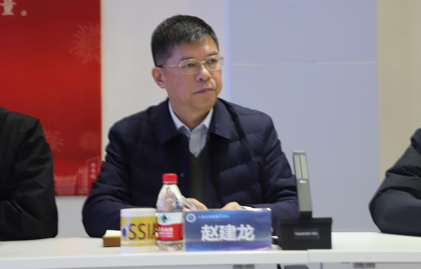 校党委书记成旦红一行调研微电子学院-永信贵宾会217