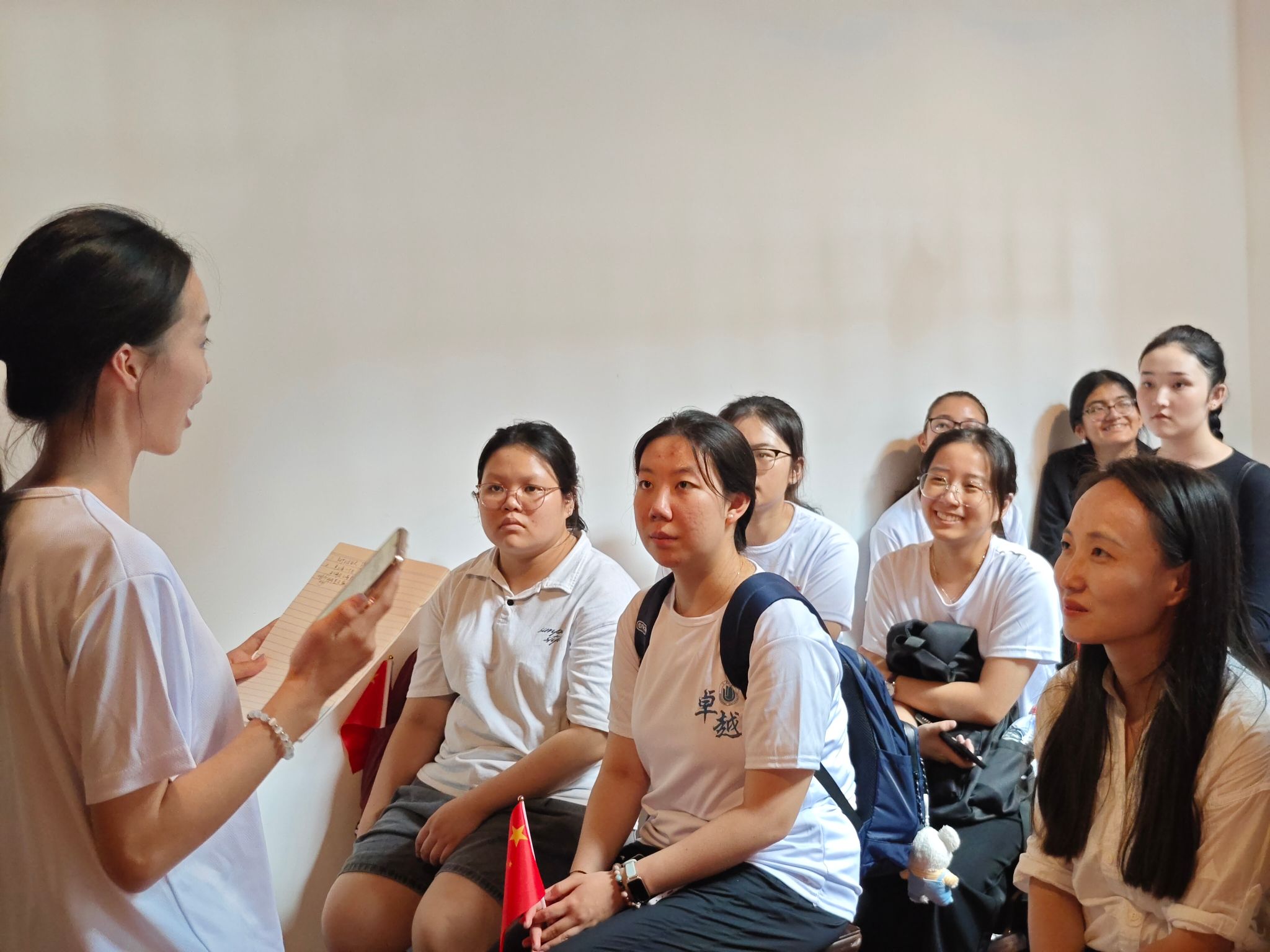 共赴红色之旅，，讲好中国故事——治理学院中外学子庆祝新中国75周年华诞活动顺遂举行-永信贵宾会217
