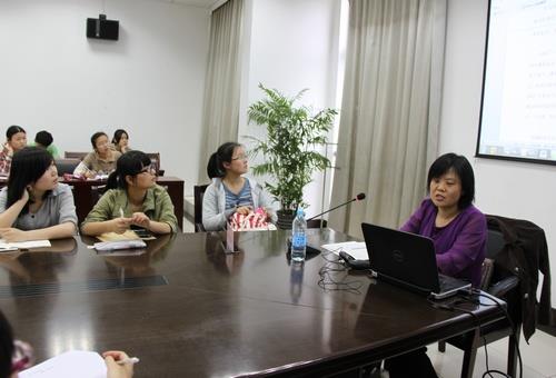 “课程论文写作规范”讲座在社区学院顺遂举行-永信贵宾会217