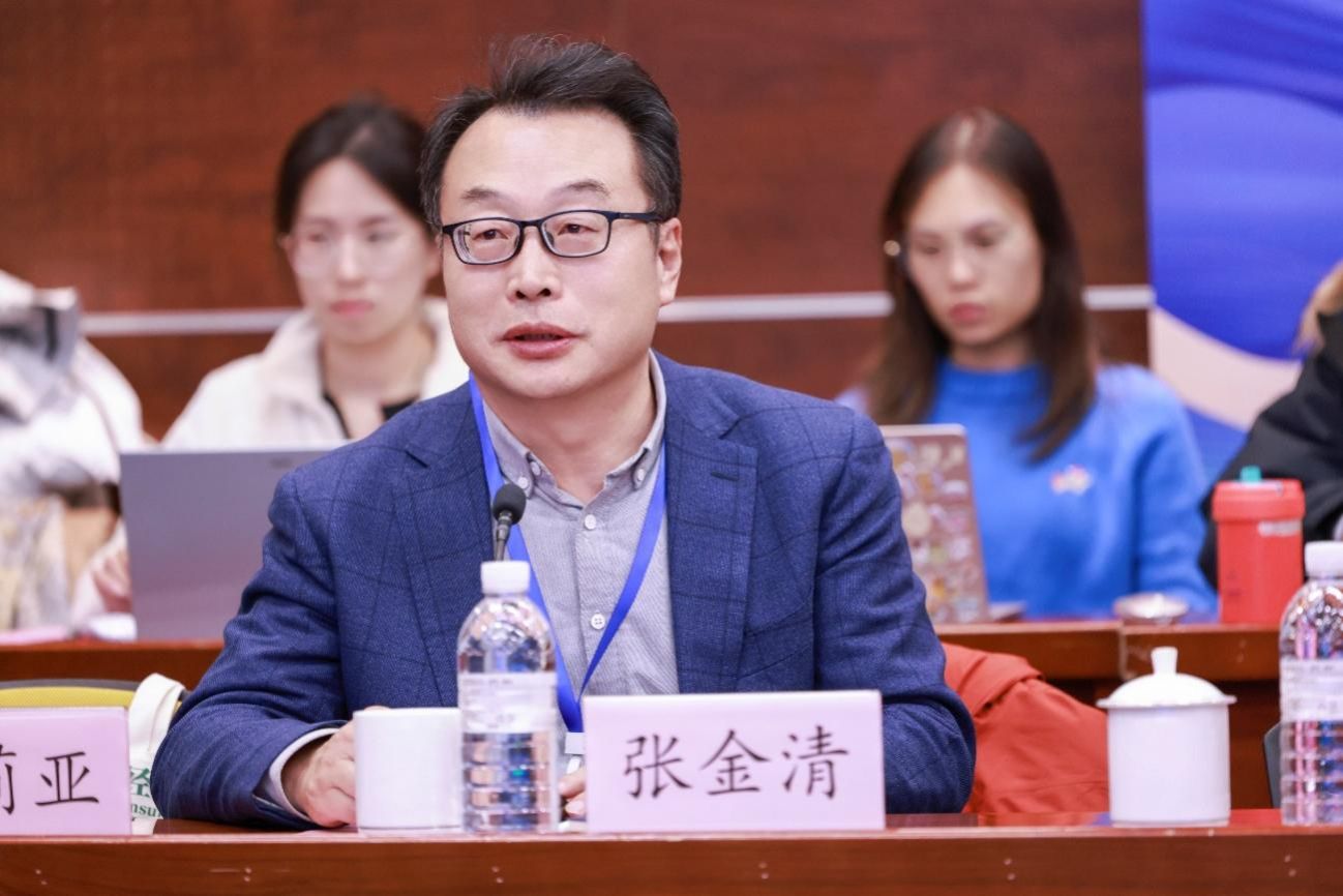 中国自主经济学知识系统建构与立异人才自主作育高端论坛在永信贵宾会217举行-永信贵宾会217