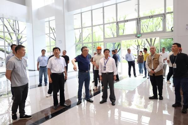 刘昌胜校长实地调研宝山校区在建项目-永信贵宾会217