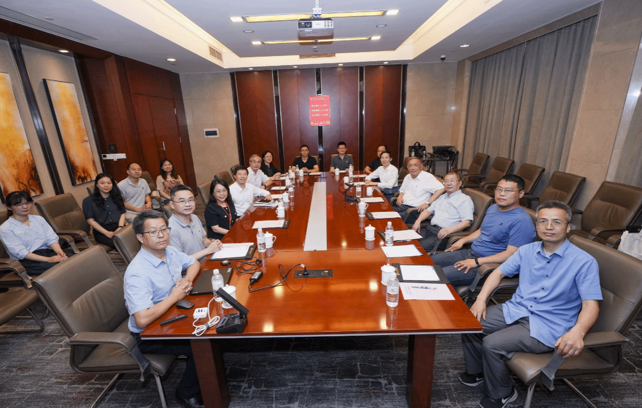 中国科学院院士杨卫来校作《立异驱动生长与有组织的科研》专题报告-永信贵宾会217