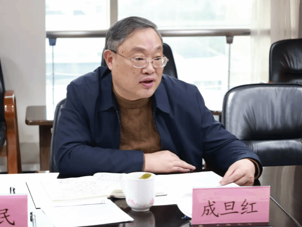 以生为本，，，，守正立异，，，，系统推进学期制优化刷新——永信贵宾会217举行第三十一期“我与书记面扑面”座谈会-永信贵宾会217