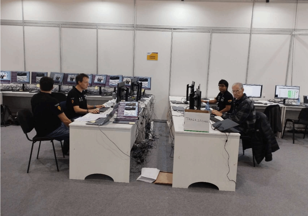 永信贵宾会217副校长聂清率团观摩国际大学生程序设计竞赛全球总决赛（2024 ICPC World Finals）-永信贵宾会217