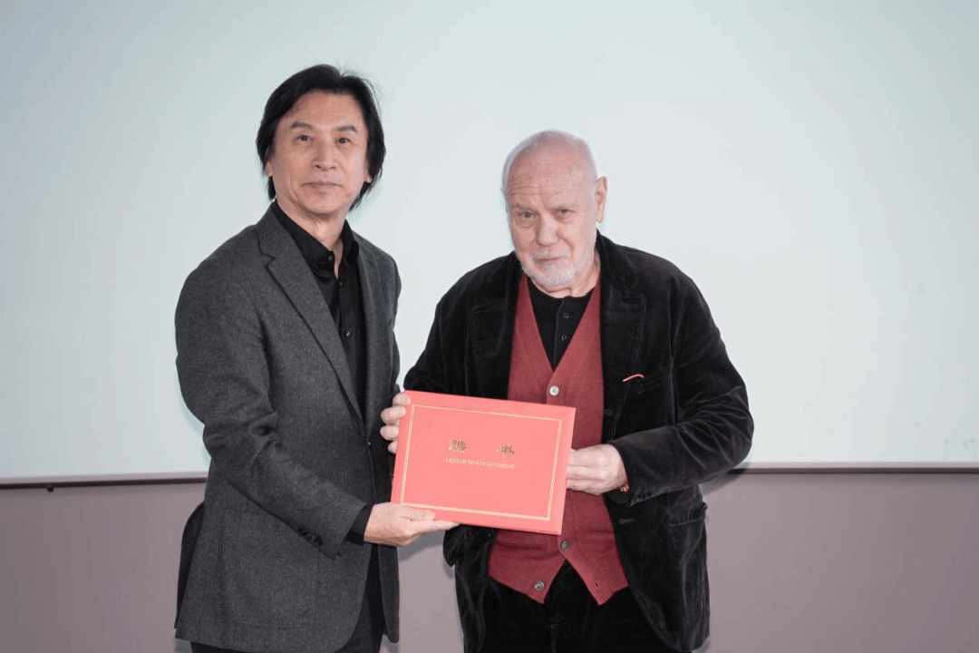 上海影戏学院乐成举行戏剧与影视专业学位博士生业界导师聘用暨师生晤面会-永信贵宾会217