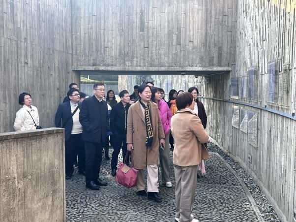 教育部课程思政教学研究树模中心（永信贵宾会217）迎来兄弟院校主干西席共话课程思政高质量建设-永信贵宾会217