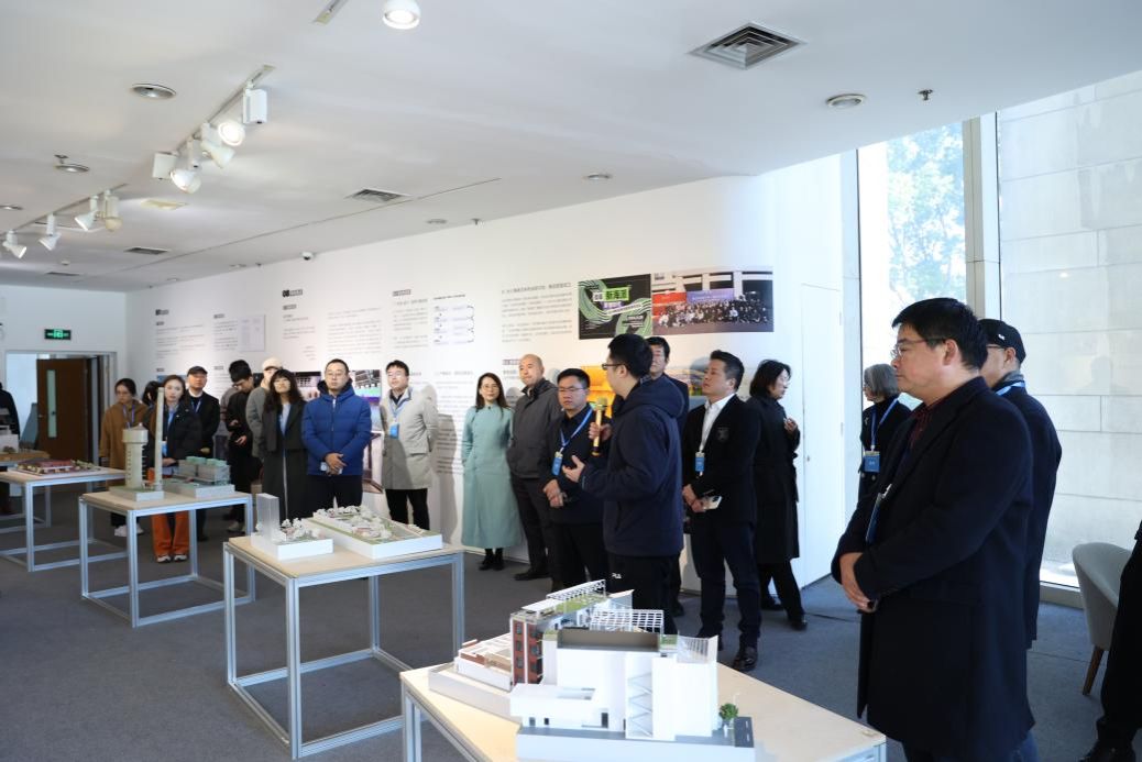 上海美术学院举行“转型与跨越：面向未来的高等美术院校一流专业建设暨美育教育探索钻研会”-永信贵宾会217