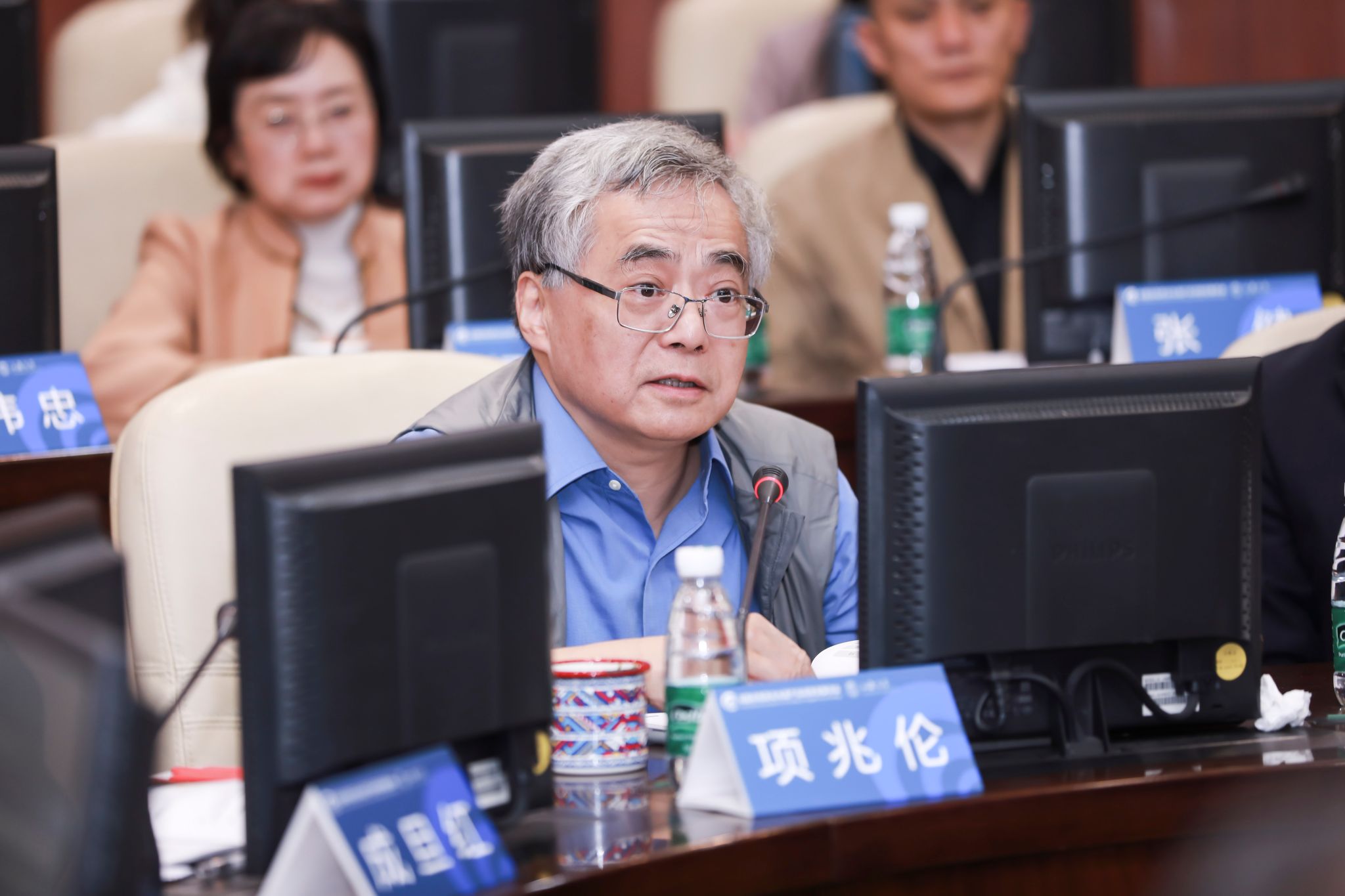 文化和旅游部原副部长、天下非遗名词委照料项兆伦先生致辞.jpg