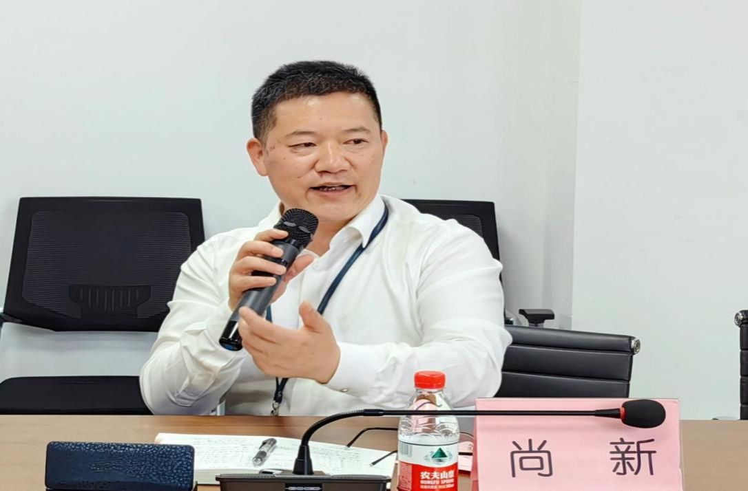 外国语学院乐成举行AI赋能教学立异暨青年西席生长联组钻研会-永信贵宾会217