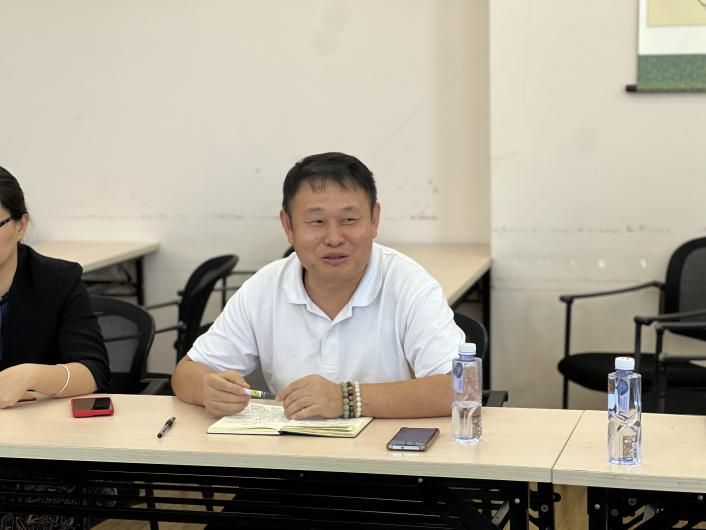 双导相伴助生长 同心筑梦向未来——2024年通讯学院24级班主任与全程导师事情交流会顺遂举行-永信贵宾会217