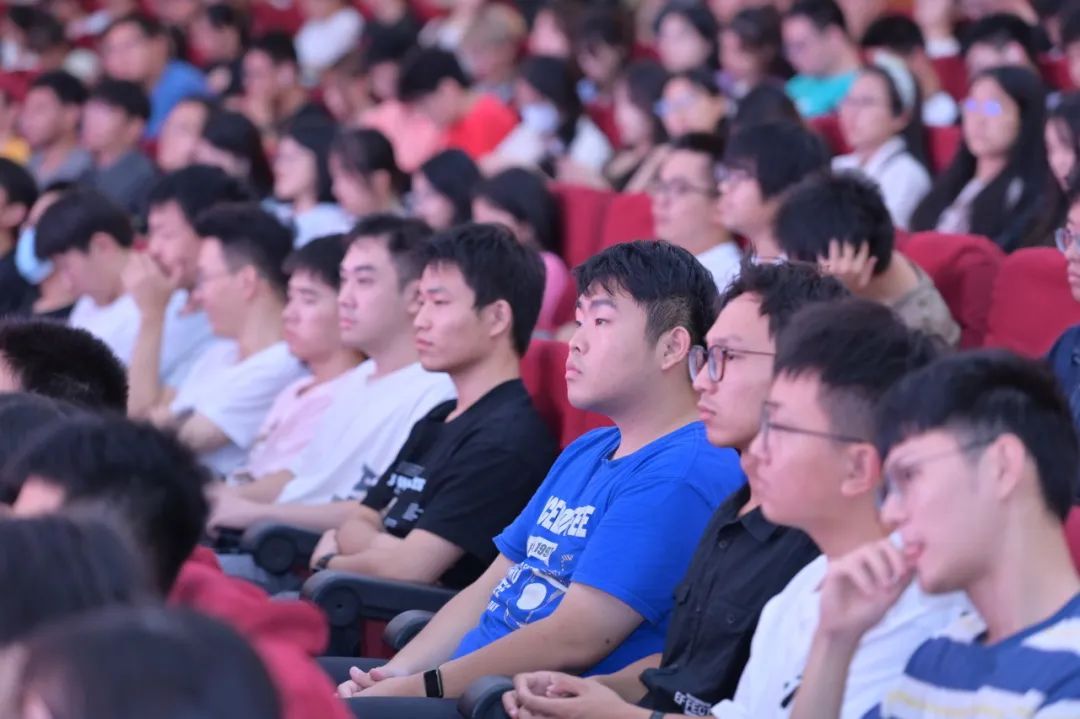 赓续红色基因 继续强国大任！永信贵宾会2172023级新生“开学第一课”举行-永信贵宾会217