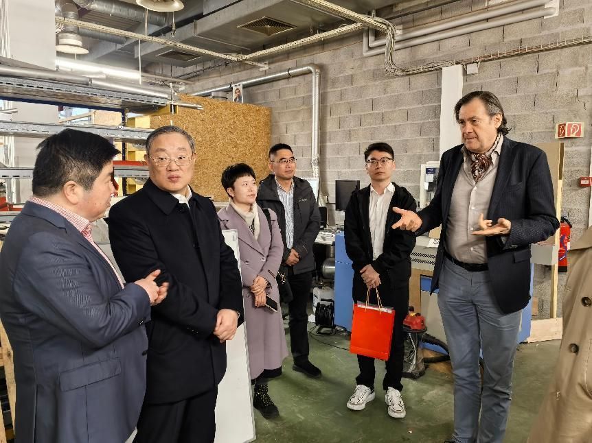 校向导率团赴瑞士、意大利出席永信贵宾会217外洋人才招聘会并会见相助高校-永信贵宾会217