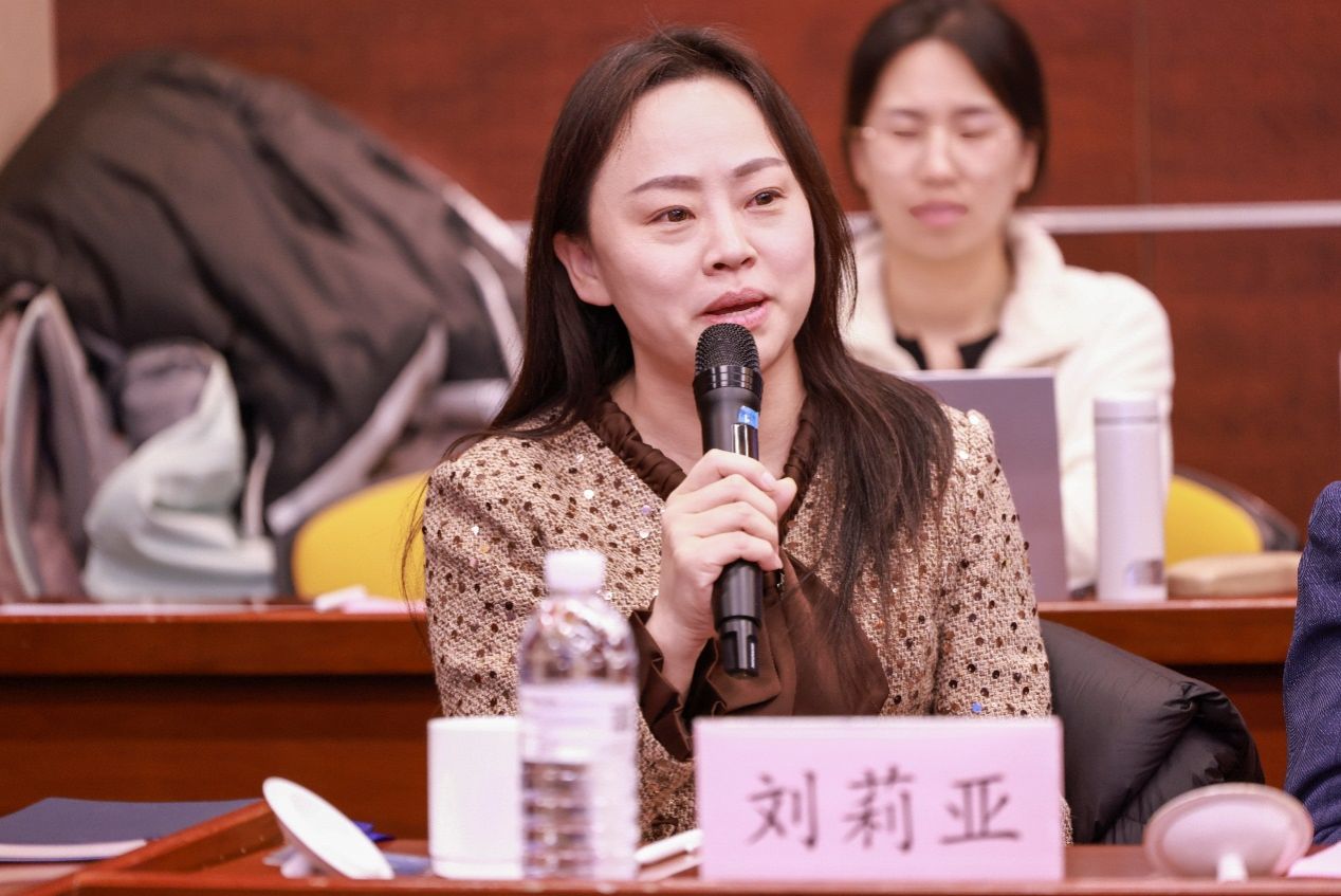 中国自主经济学知识系统建构与立异人才自主作育高端论坛在永信贵宾会217举行-永信贵宾会217