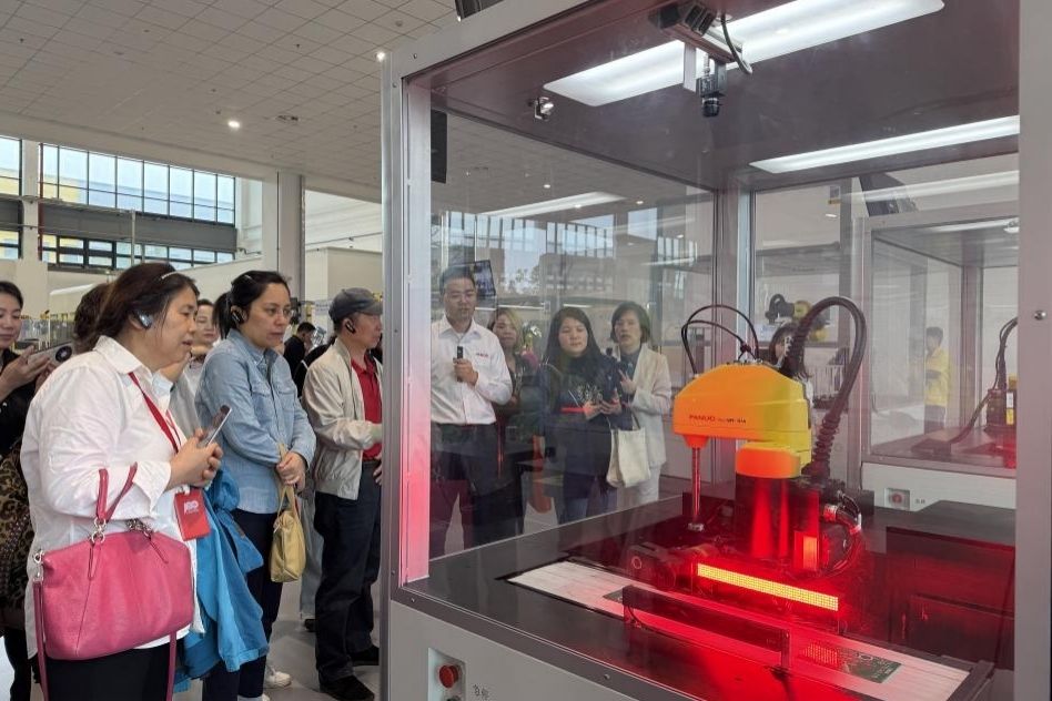 “随着劳模去寻访”——继教学院学工步队“生长新质生产力”专题学习会纪实-永信贵宾会217
