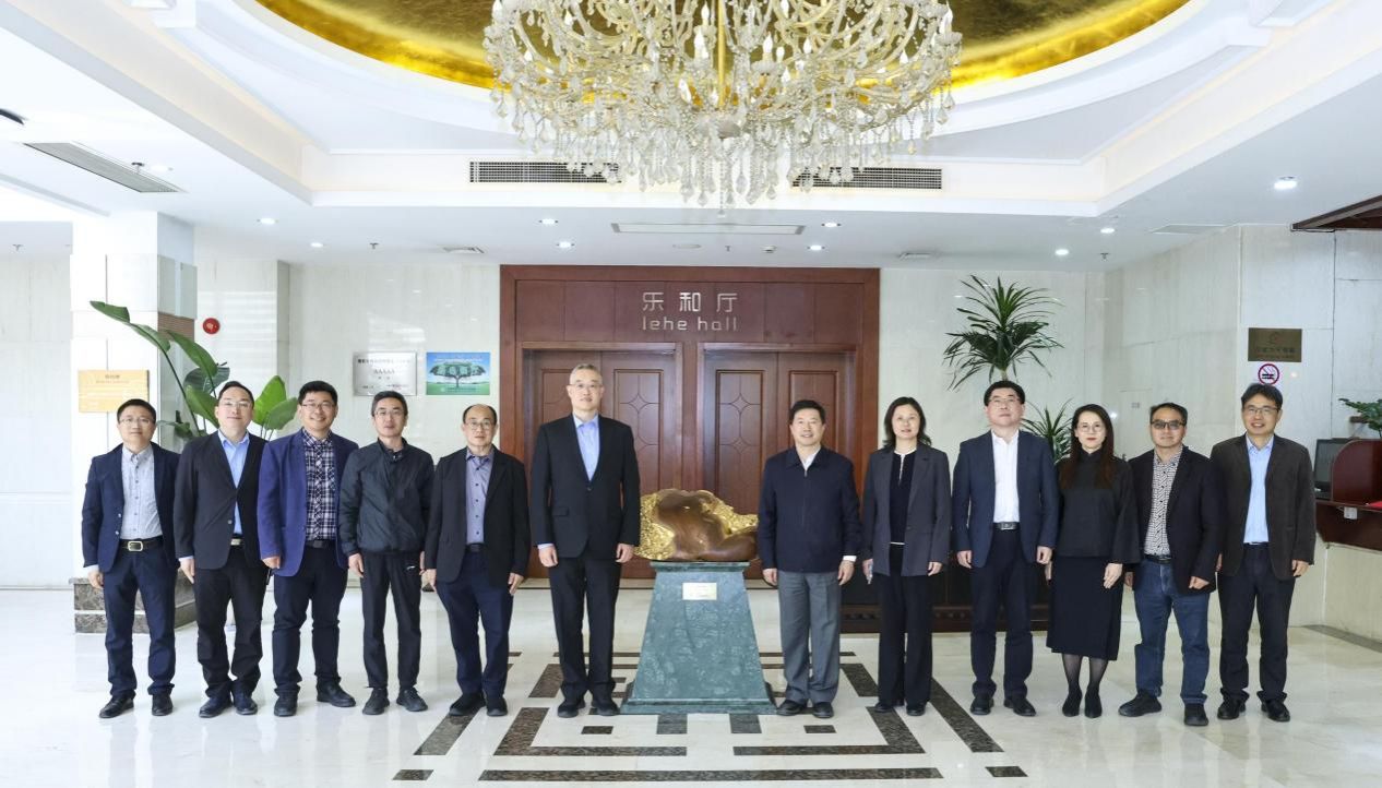 王宽诚教育基金会代表一行到访永信贵宾会217-永信贵宾会217